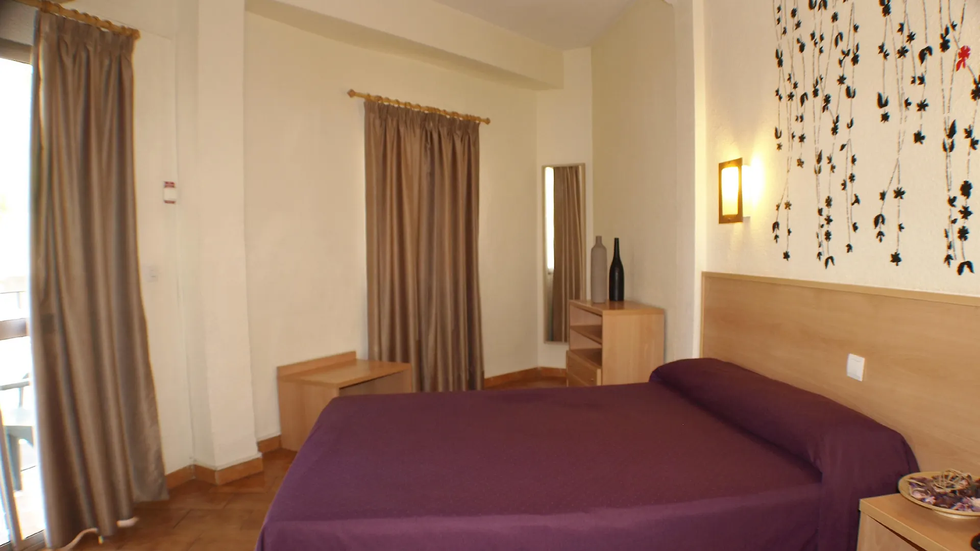 ***  Hotel Kristal à Torremolinos Espagne